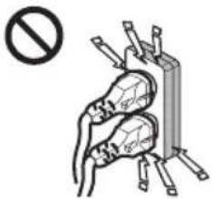Diagram showing a hand holding a device with a prohibition symbol, indicating no protection or no use.