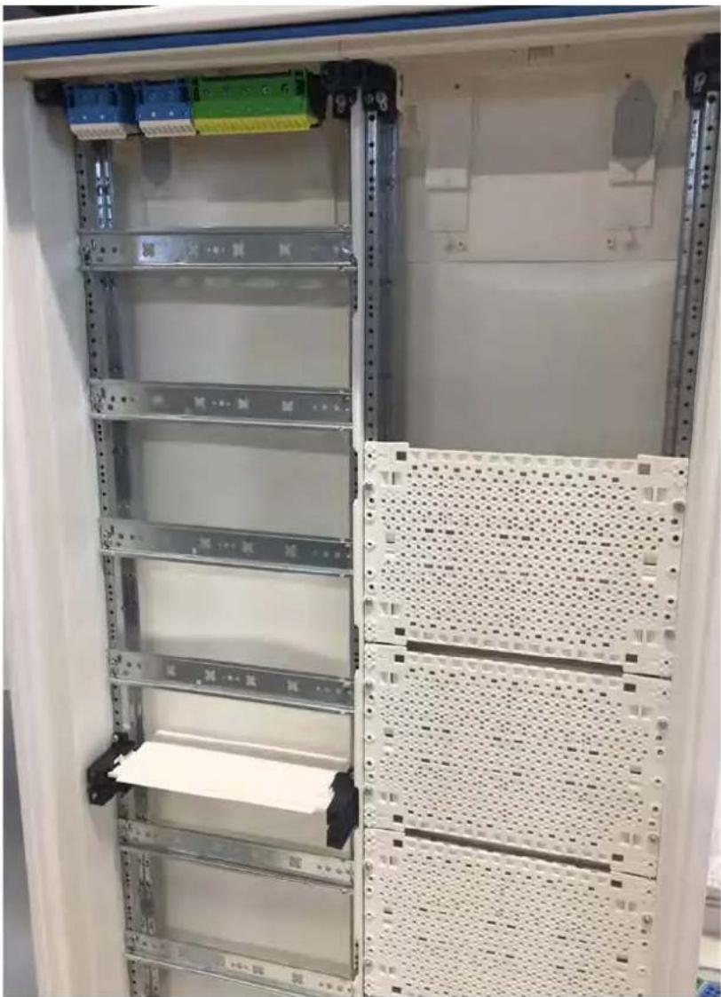 HAGER FWB72 - Partitions - 1