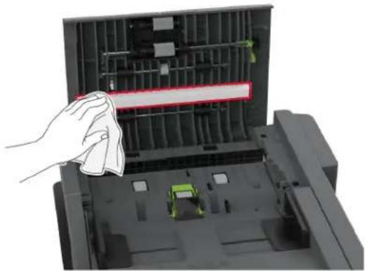 LEXMARK CX730de - Reinigen des Scanners - 3