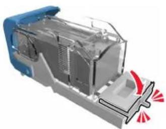 LEXMARK MX910dxe - [x]-Papierstau, drücken Sie die Verriegelung, um auf den Bereich G zuzugreifen und beseitigen Sie gestaute Heftklammern. Papier in Ablage lassen. [402,93] - 5