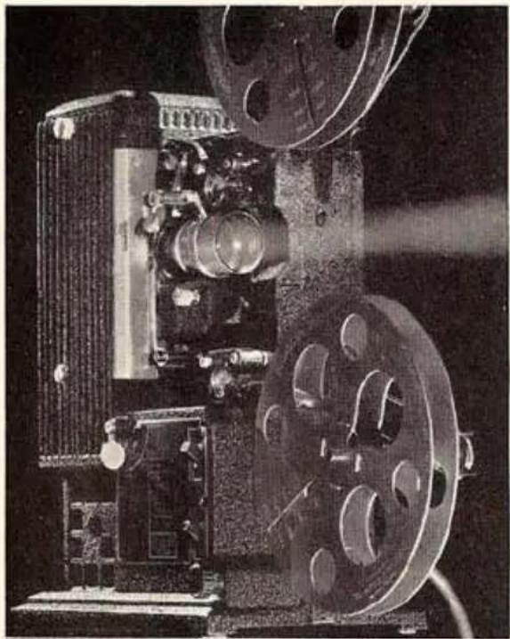 KODAK Cine Special - CINÉ-KODAK UNIVERSAL FILTER HOLDER WITH U7 FILTER MOUNT - 2