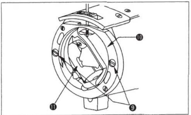 Technical diagram of a mechanical device with numbered components and directional arrows indicating flow or movement.