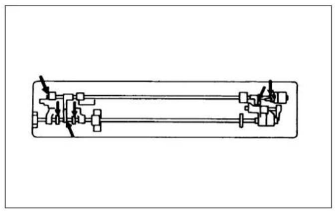 JUKI LG-158 - 糸立装置の取り付け - 3