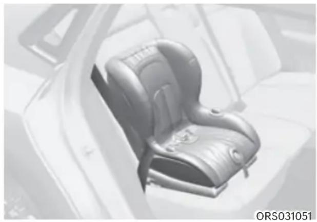 HYUNDAI Genesis G90 (2023) - WARNING - 1
