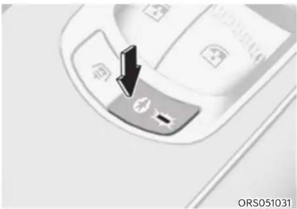 HYUNDAI Genesis G90 (2023) - SAFE EXIT ASSIST (SEA) - 2