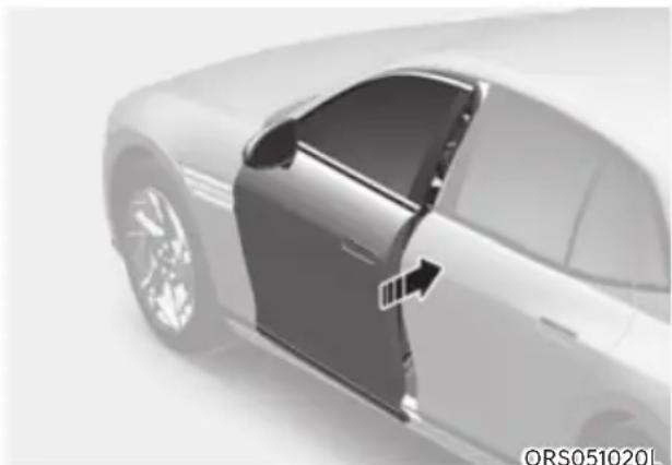 HYUNDAI Genesis G90 (2023) - CAUTION - 1