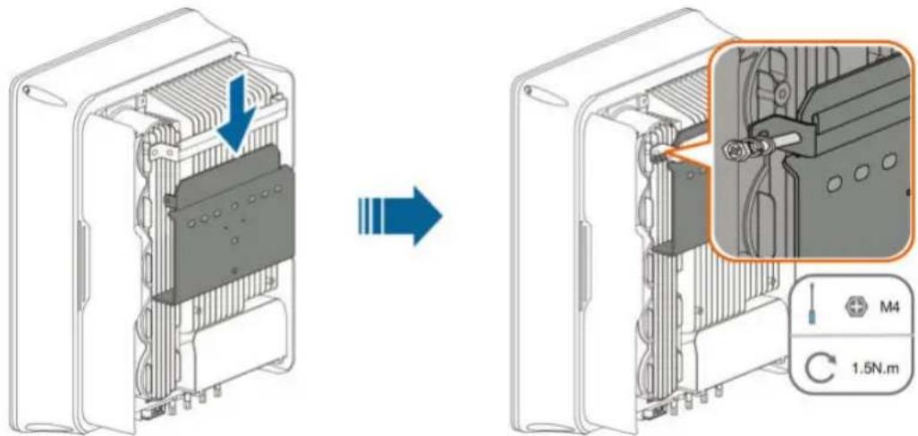 Diagram showing device internal structure before and after assembly, with M4 indicator and 1.5N.m label
