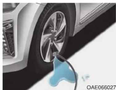 HYUNDAI Ioniq HEV (2018) - CAUTION - 1