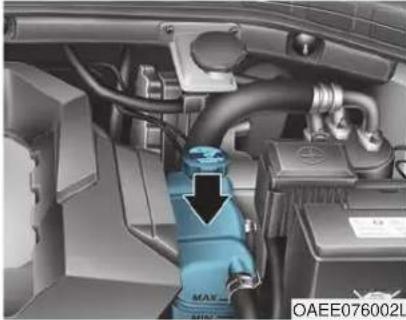 HYUNDAI Ioniq EV (2018) - Checking the Coolant Level - 1