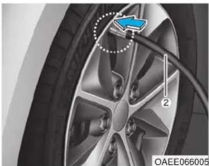 HYUNDAI Ioniq EV (2018) - Distributing the sealant - 3