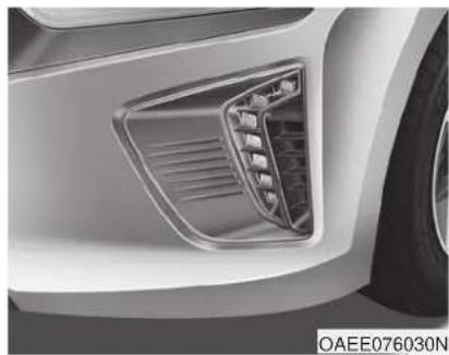 HYUNDAI Ioniq EV (2018) - Daytime Running Light (DRL) - 1