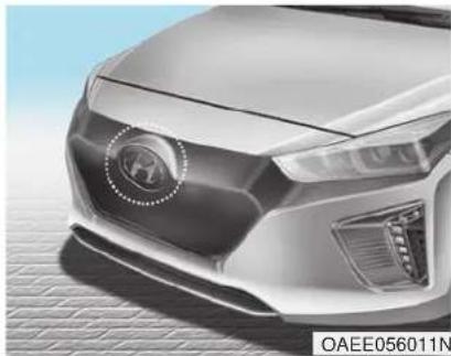HYUNDAI Ioniq EV (2018) - In traffic situation - 2