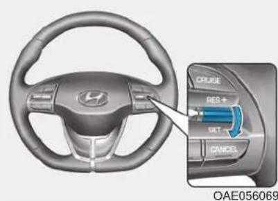 HYUNDAI Ioniq EV (2018) - To decrease the Smart Cruise Control set speed - 1