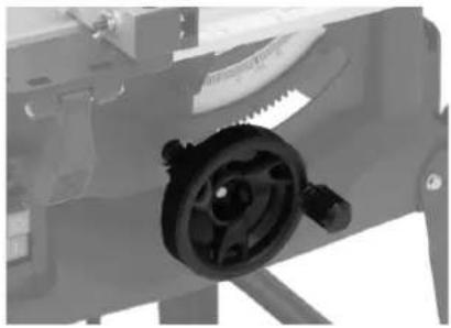 Cocraft HT 10 - Setting the saw blade height - 1