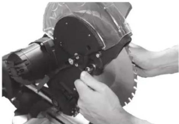 Cocraft PRO ML10-DB - Changing the blade - 3