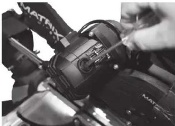 Cocraft PRO ML10-DB - Inspecting and replacing carbon brushes - 1