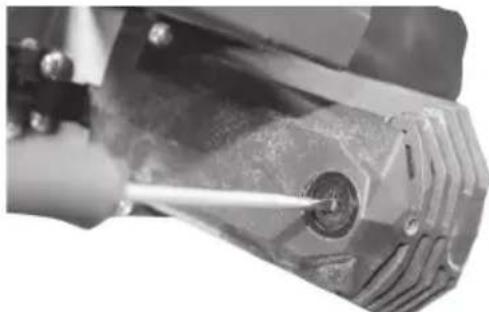 Cocraft HMS 210-L - Inspecting and replacing carbon brushes - 1