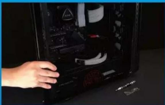 ADATA LEGEND 960 - 安裝固態硬碟步驟 - 1