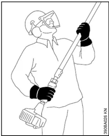 STIHL HT 134 - During Operation - 1
