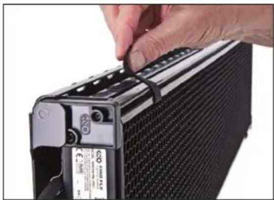 Kino Flo FreeStyle 21 LED - Applying Louver - 2