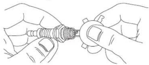 HUSQVARNA HH32 - Servicio del bujía - 1