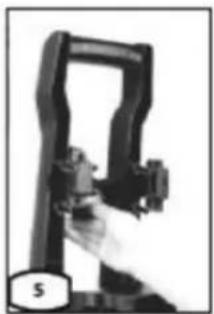 Fieldmann FDW 201650-E - Attaching the handle and hook to the hose - 4