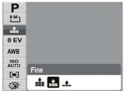 P 8 M 0 EV AWB ISO AUTO Fine
