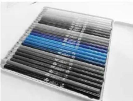 Stacked test tube with blue and black gradient coloring, showing Chinese text labels
