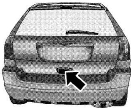 Chrysler Pacifica (2008) - LIFTGATE - 1