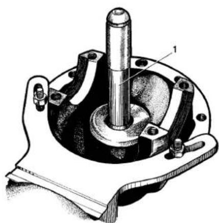 Technical illustration of a mechanical assembly with a central shaft and flange (no text or symbols)