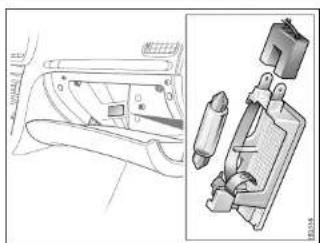 SAAB 9-3 (2014) - License plate lighting - 1