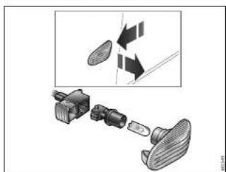 SAAB 9-3 (2014) - Both sides - 14