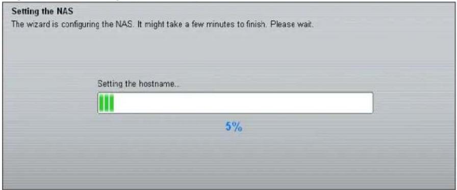 Setting the NAS The wizard is configuring the NAS. It might take a few minutes to finish. Please wait. Setting the hostname... 5%