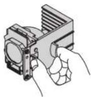 PANASONIC PTLB78VE - - Vyjmutí a výměna lampy - 3