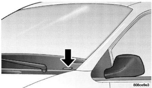 Chrysler Pacifica Touring (2005) - VEHICLEIDENTIFICATIONNUMBER - 1