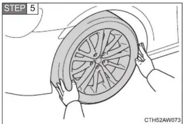SUBARU BRZ (2016) - Replacing a flat tire - 5