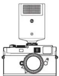 LEICA M Monochrom - ATTACHING THE FLASH UNIT - 1