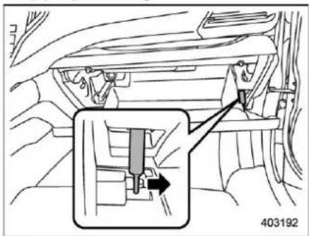 Technical diagram showing car interior components with an inset close-up highlighting a mechanical component, labeled 403192.