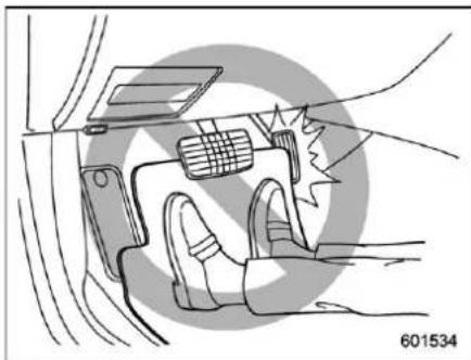 SUBARU Legacy (2003) - 6-12. Floor Mat - 1
