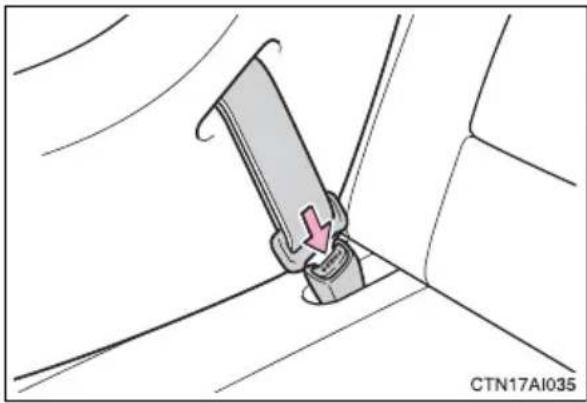 TOYOTA Camry Hybrid (2010) - Removing a child restraint installed with a seat belt - 1