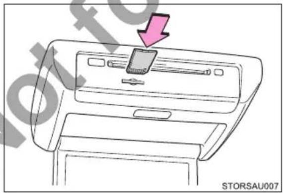 TOYOTA Previa (2016) - Inserting and ejecting an SD card - 1