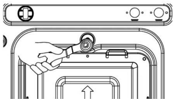 DAEWOO DWD-FD2442 - Removing transit bolts - 2
