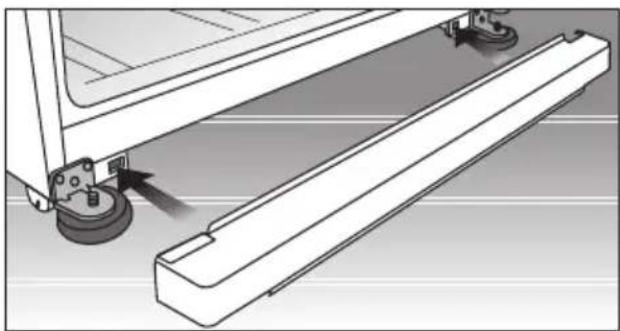 BLOMBERG MKND 9860 A - Instalación de la cubierta de ventilación inferior - 1