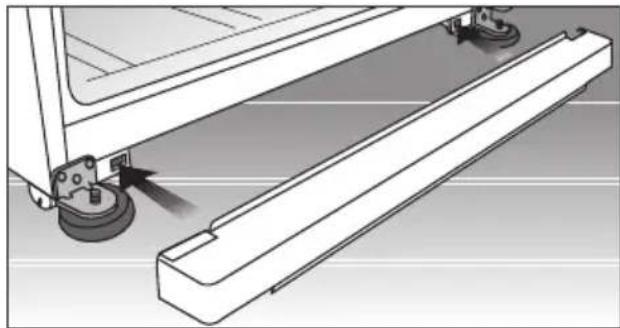 BLOMBERG MKND 9860 A - Installing the lower ventilation cover - 1