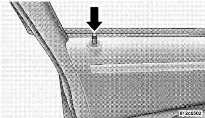 Chrysler 300 SRT (2009) - Manual Door Locks - 1