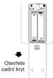 Otevřete zadní kryt