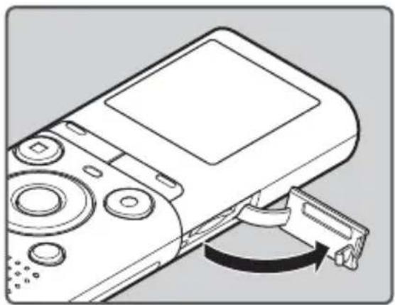 OLYMPUS VN-405PC - Inserting a microSD card - 1