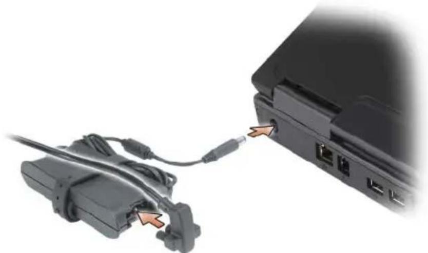 DELL Vostro 1000 - Pohled zezadu - 2