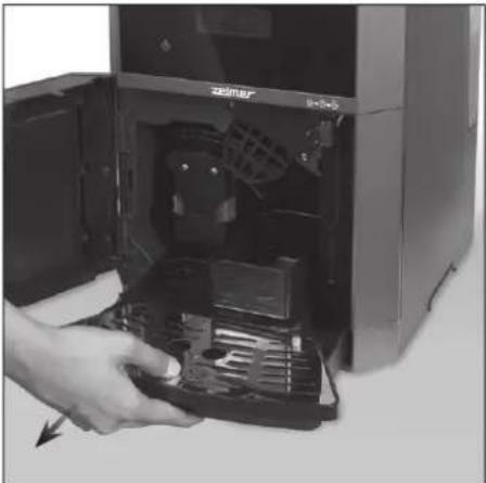 Zelmer CM4003ALS - VYPRÁZDNĚNÍ ODKAPÁVACÍ MISKY - 3