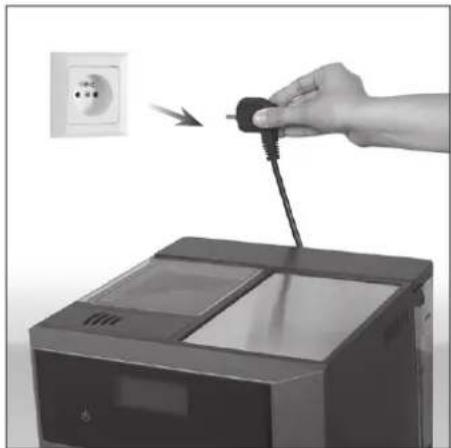 Zelmer CM4003ALS - FILLING THE WATER TANK - 1